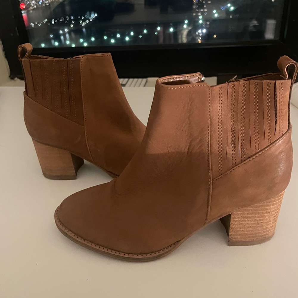 Blondo waterproof booties